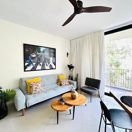 Tel-Aviv Center, Near The Beach, Terrace, 2 People Tel Aviv Exterior foto
