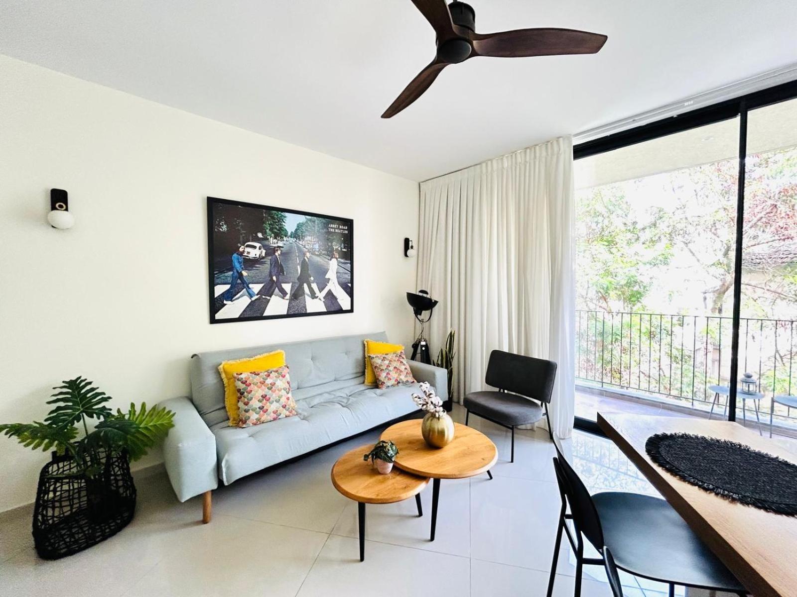 Tel-Aviv Center, Near The Beach, Terrace, 2 People Tel Aviv Exterior foto